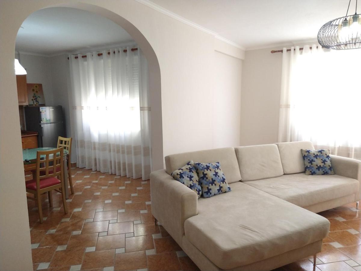 Durazzo Vollga 2 Apartment ดูร์เรส ภายนอก รูปภาพ