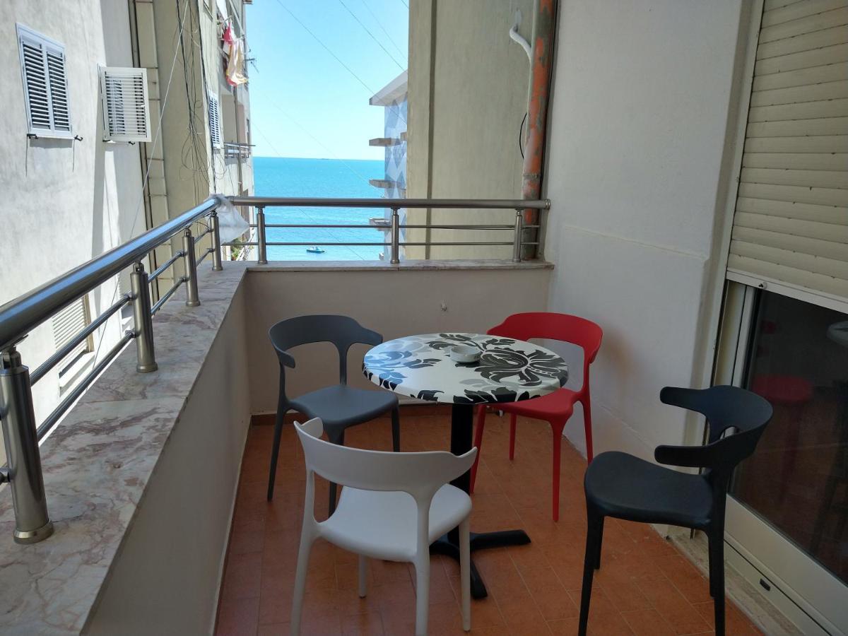 Durazzo Vollga 2 Apartment ดูร์เรส ภายนอก รูปภาพ